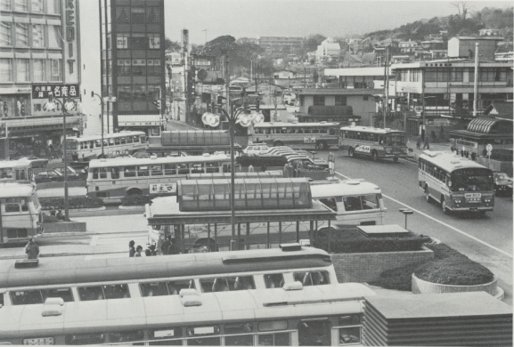 地下街完成後の小田原駅東口広場