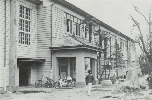 市立芦子小学校木造校舎