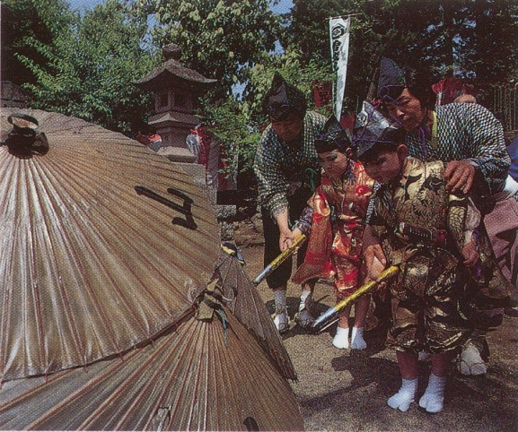 曽我の傘焼き祭り