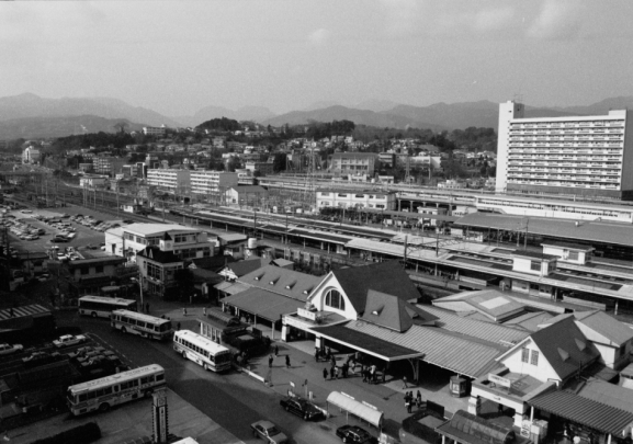 小田原駅東口駅前