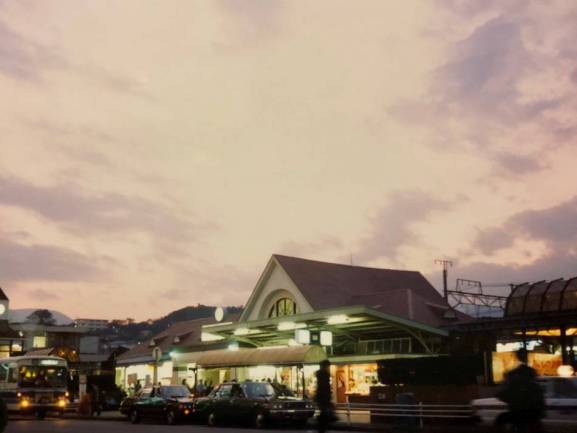 平成元年ごろの小田原駅