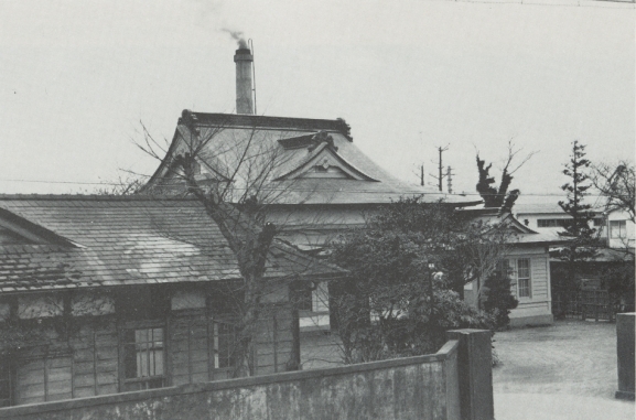 火葬場「白雲閣」