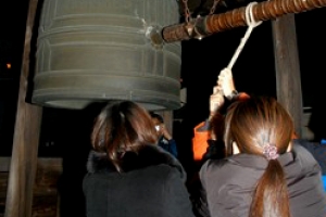 除夜の鐘　(毎年12月31日)