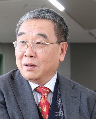 吉目木晴彦氏近影