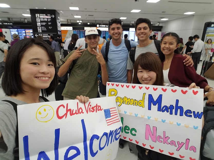 成田空港にて