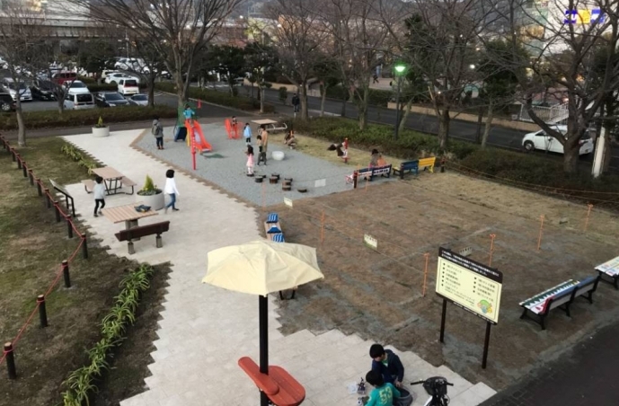 マロニエふれあい公園