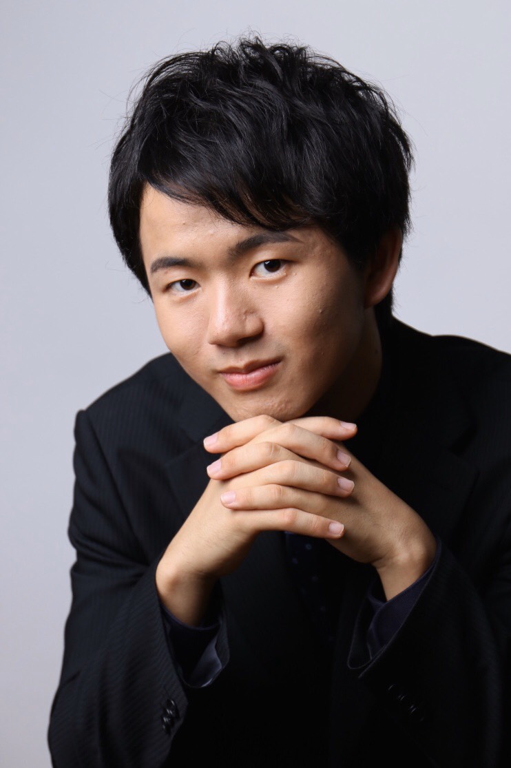 ピアノスト石田千飛世さん