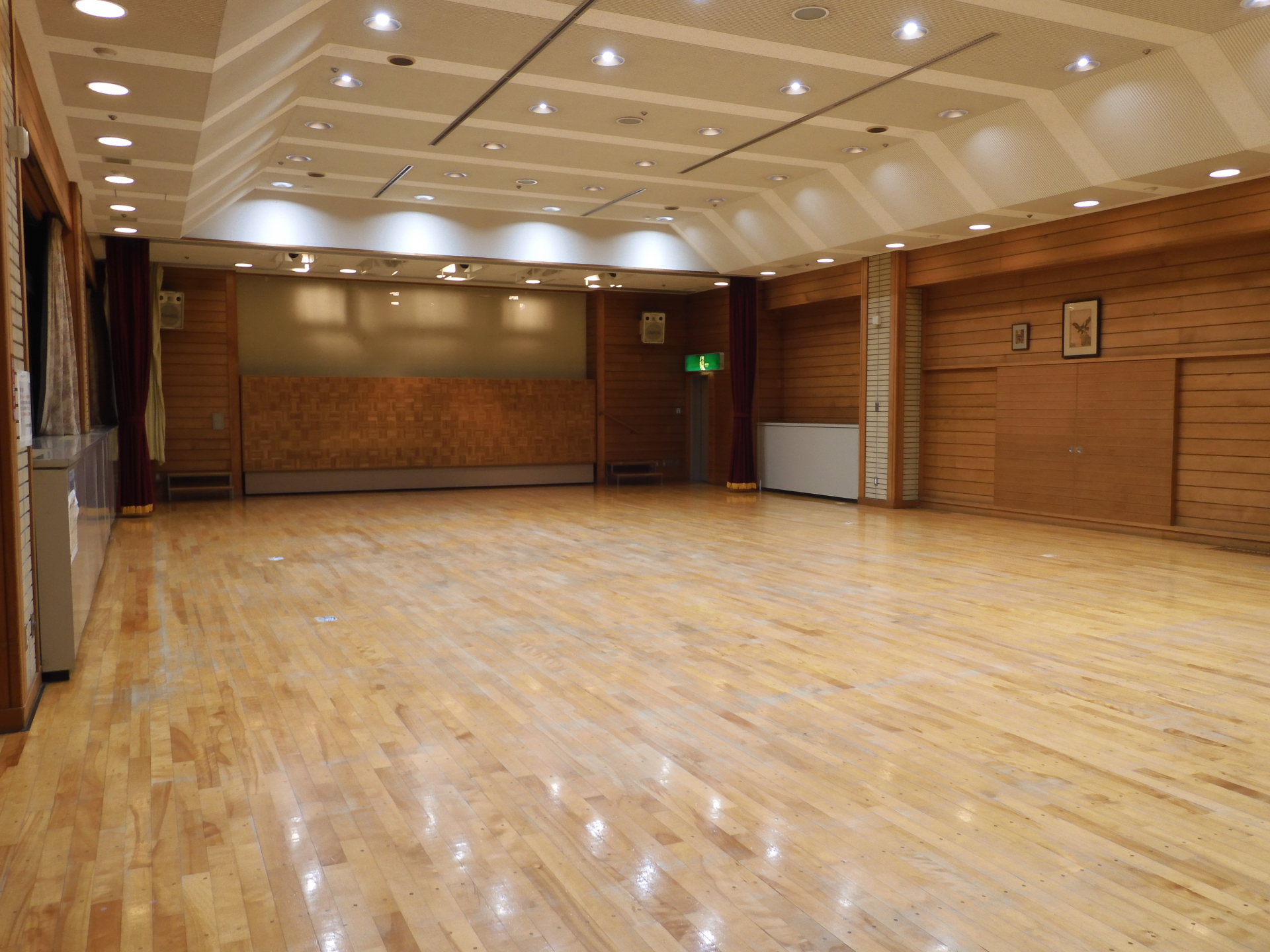 尊徳記念館講堂