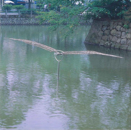 風の中で