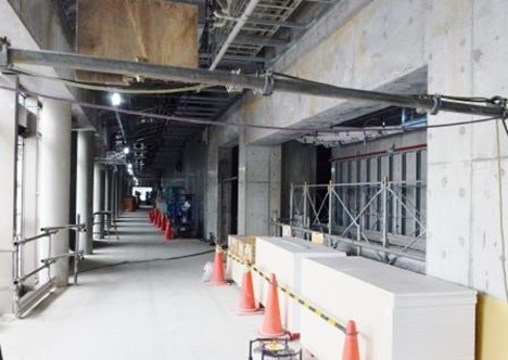 ２階ギャラリー回廊（写真６）