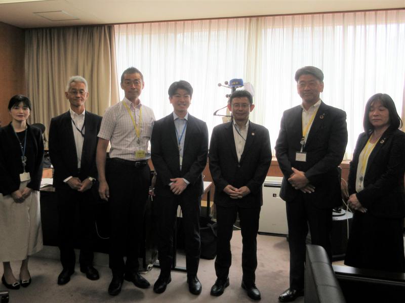 水産庁　藤田長官を囲んで