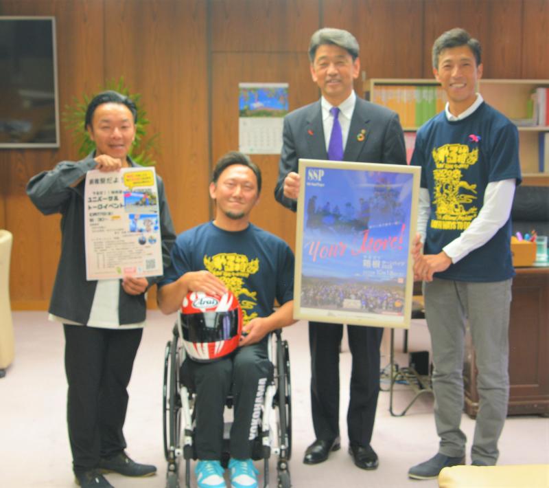 SSPの青木さん、県西リハ協の初鹿さん、参加者の長田さんと