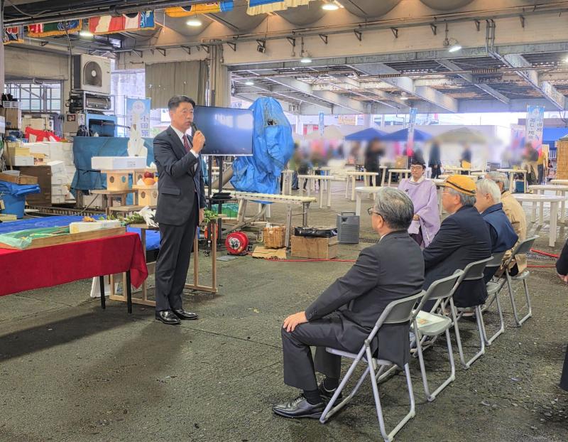 あじ・地魚まつりの開会セレモニーにて