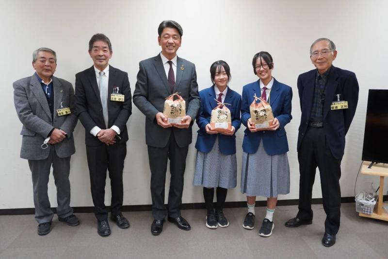 上府中地区まちづくり委員会、千代中学校1年生の皆さんと