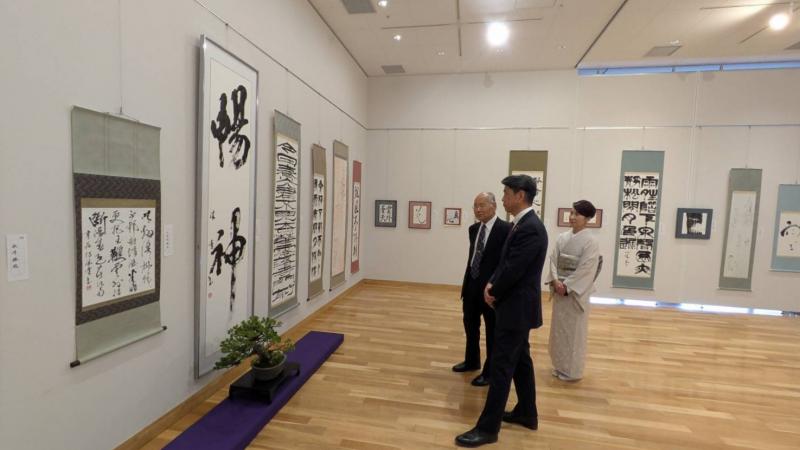 多彩な作品を鑑賞させていただいた扶桒書展