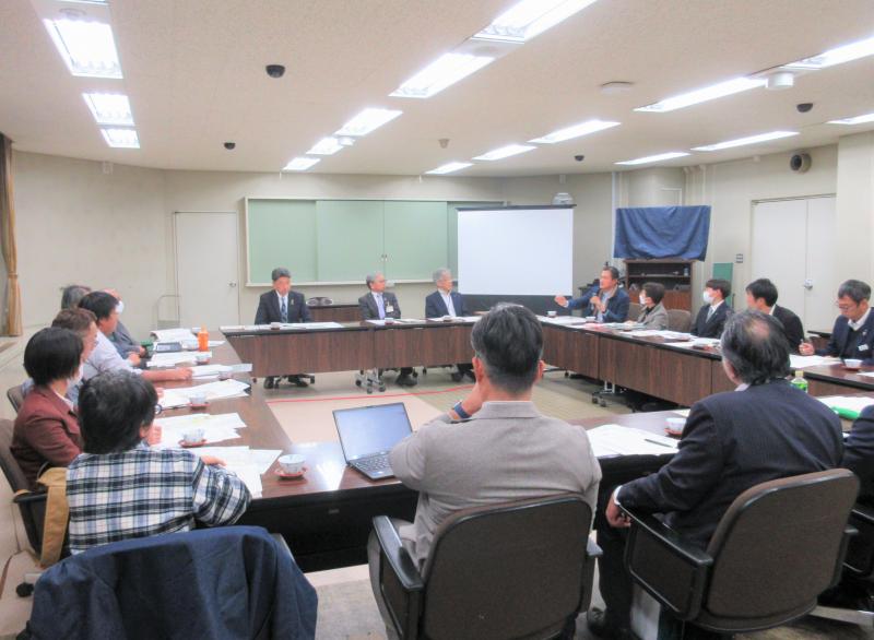 桑原地区の水田を支えている人たちが一堂に