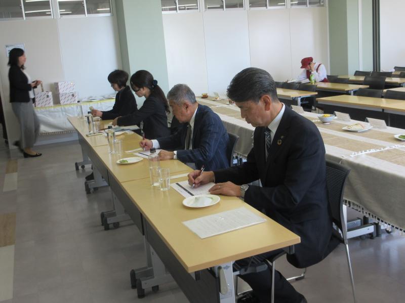 小田原旬彩レシピコンテスト 審査風景