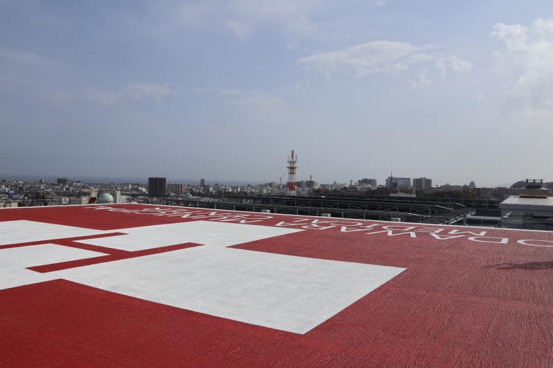 屋上のヘリポート