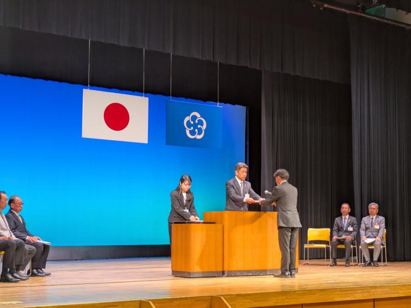 退職辞令等の交付式にて