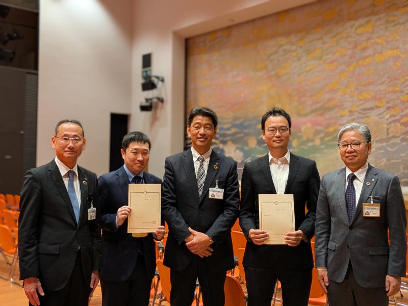 国に帰任する渡邉さん（私の左隣）野口さん（右隣）両副市長らと