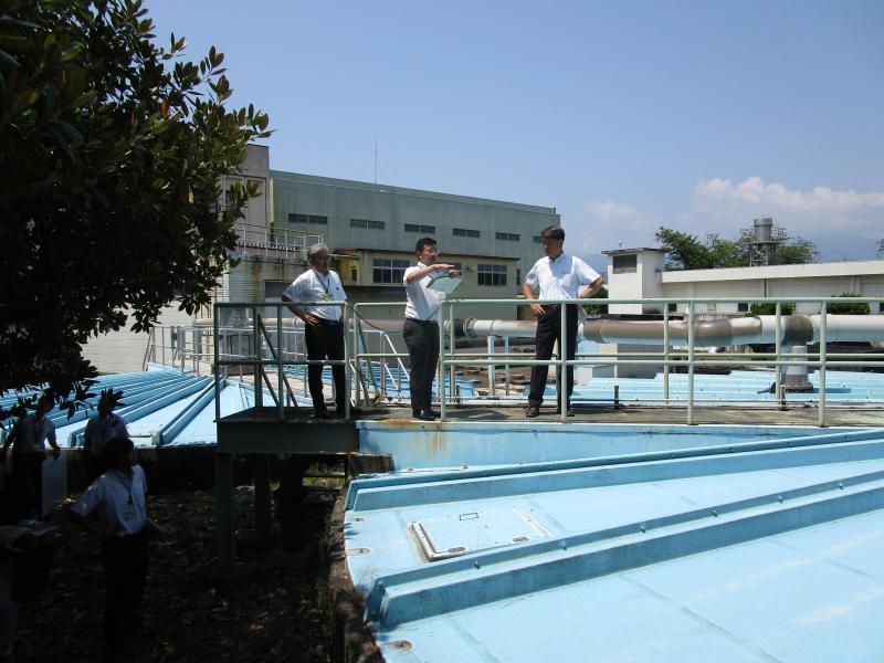 市下水道管理センターを視察　　
