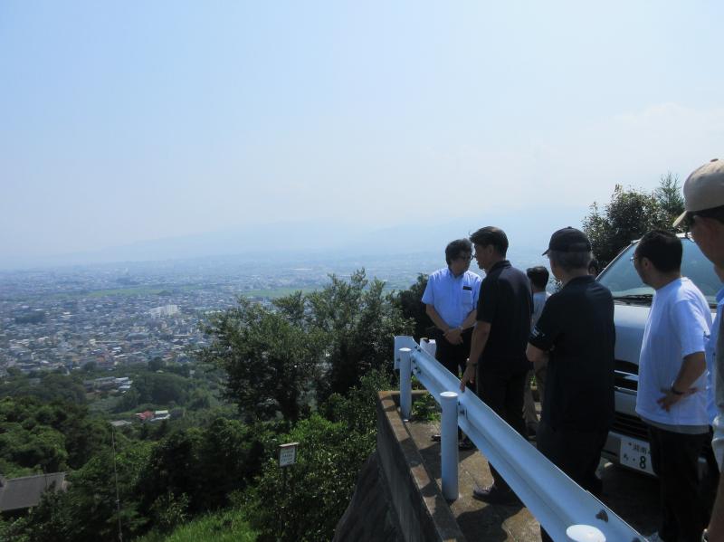 (株)カクイチの皆さんを市内各所の農の現場にご案内・曽我山
