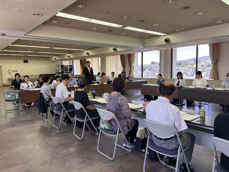 市健康増進計画推進委員会にて、委員の皆さんへ委嘱のご挨拶