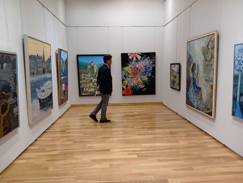 三の丸ホールにて、第90回西相展の作品群を鑑賞