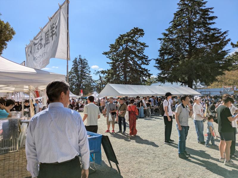 小田原おでん祭りの賑わい