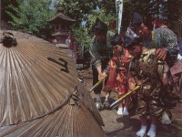 曽我の傘焼き祭り