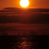 御幸の浜の日の出(4枚目)写真を拡大表示する