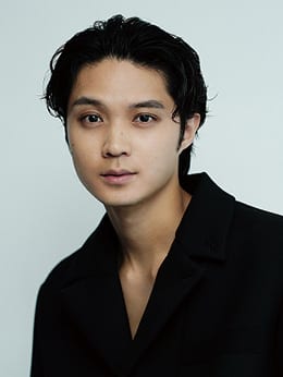 磯村勇斗さんのポートレート