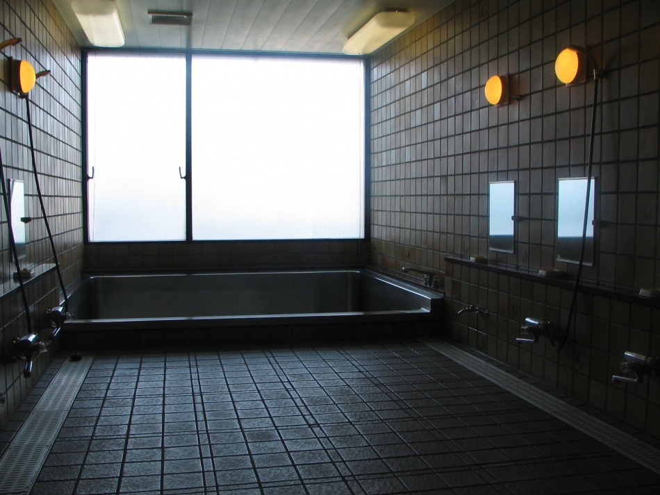 尊徳記念館2階浴室