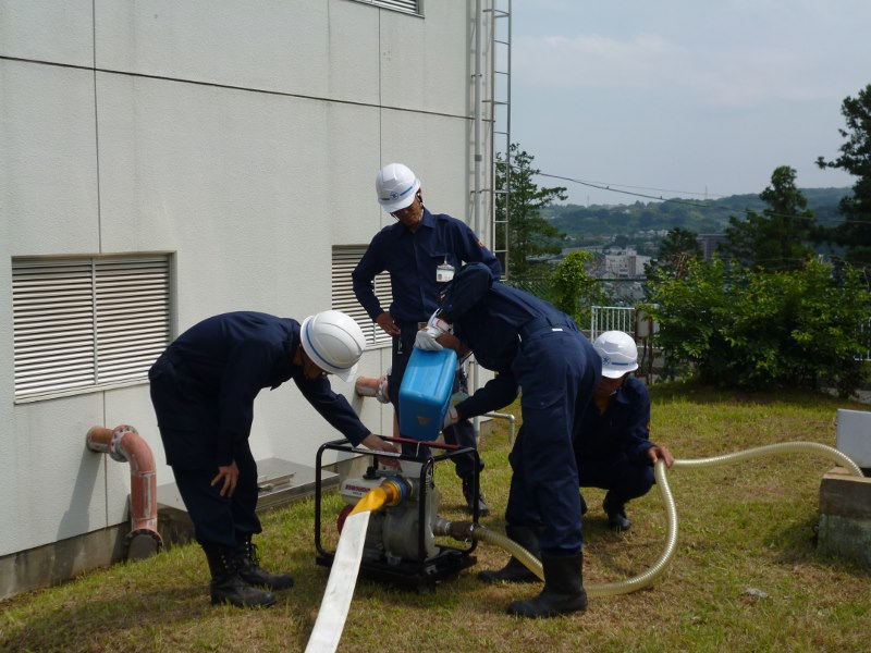 給水ポンプの準備