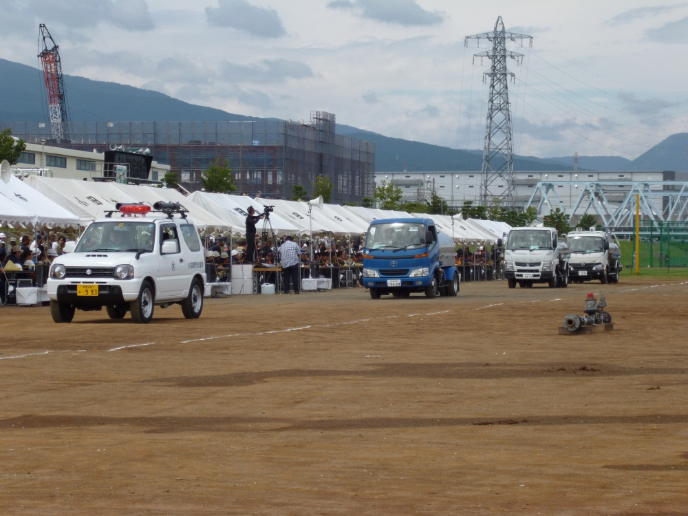 給水車の入場(水道局,第一環境,甲府市)