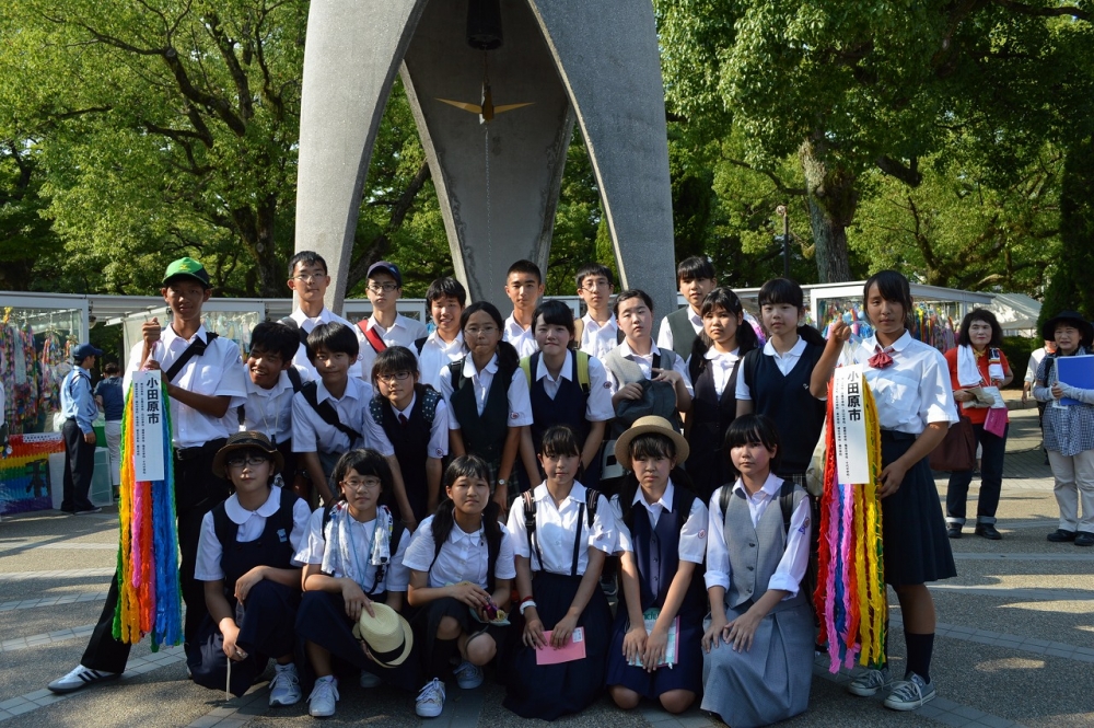 広島平和記念公園内見学（千羽鶴奉納）