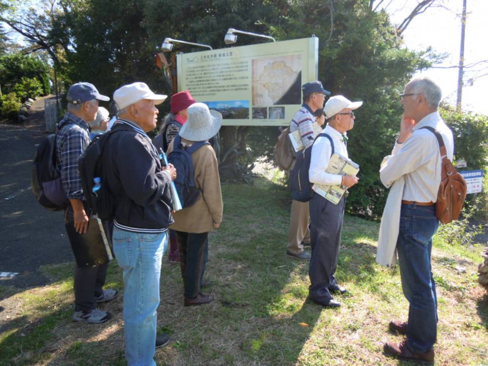 三の丸外郭新堀土塁②