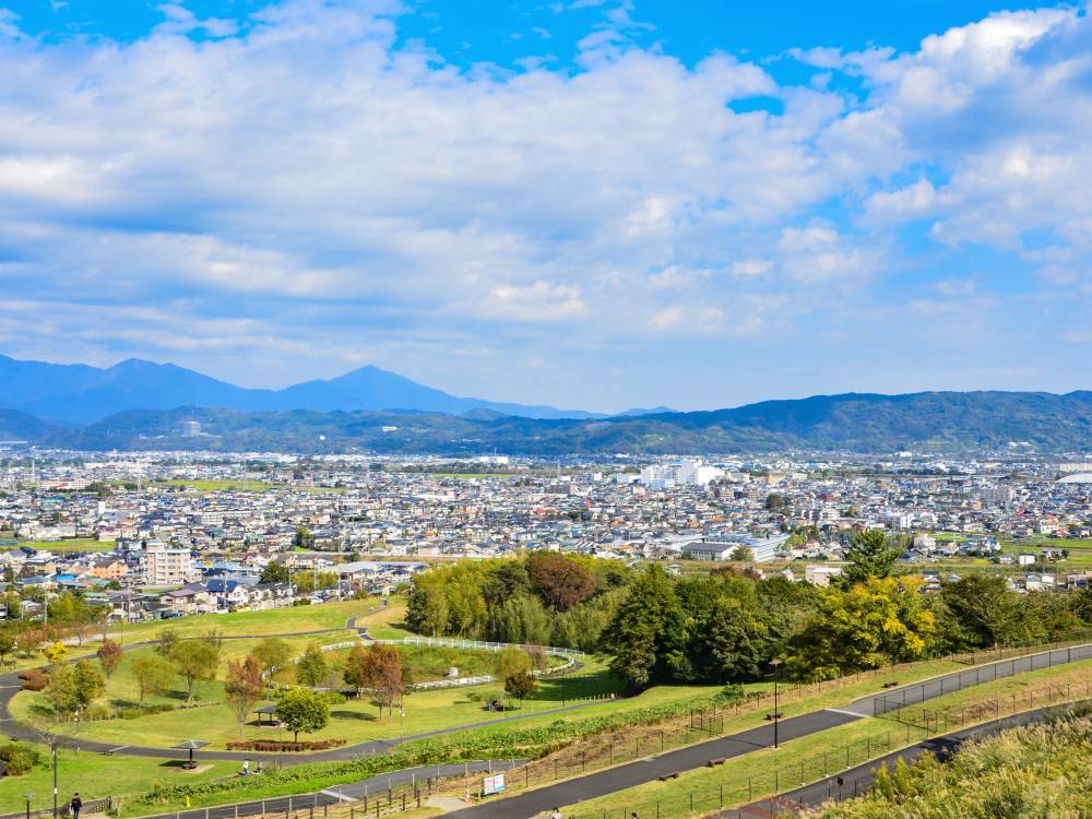 17．諏訪の原公園から見える街並み