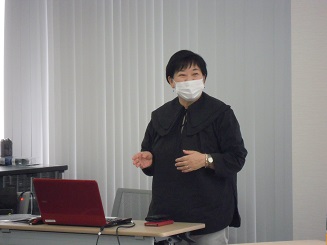 講師 特定非営利活動法人よこはま地域福祉研究センター 佐塚 玲子氏