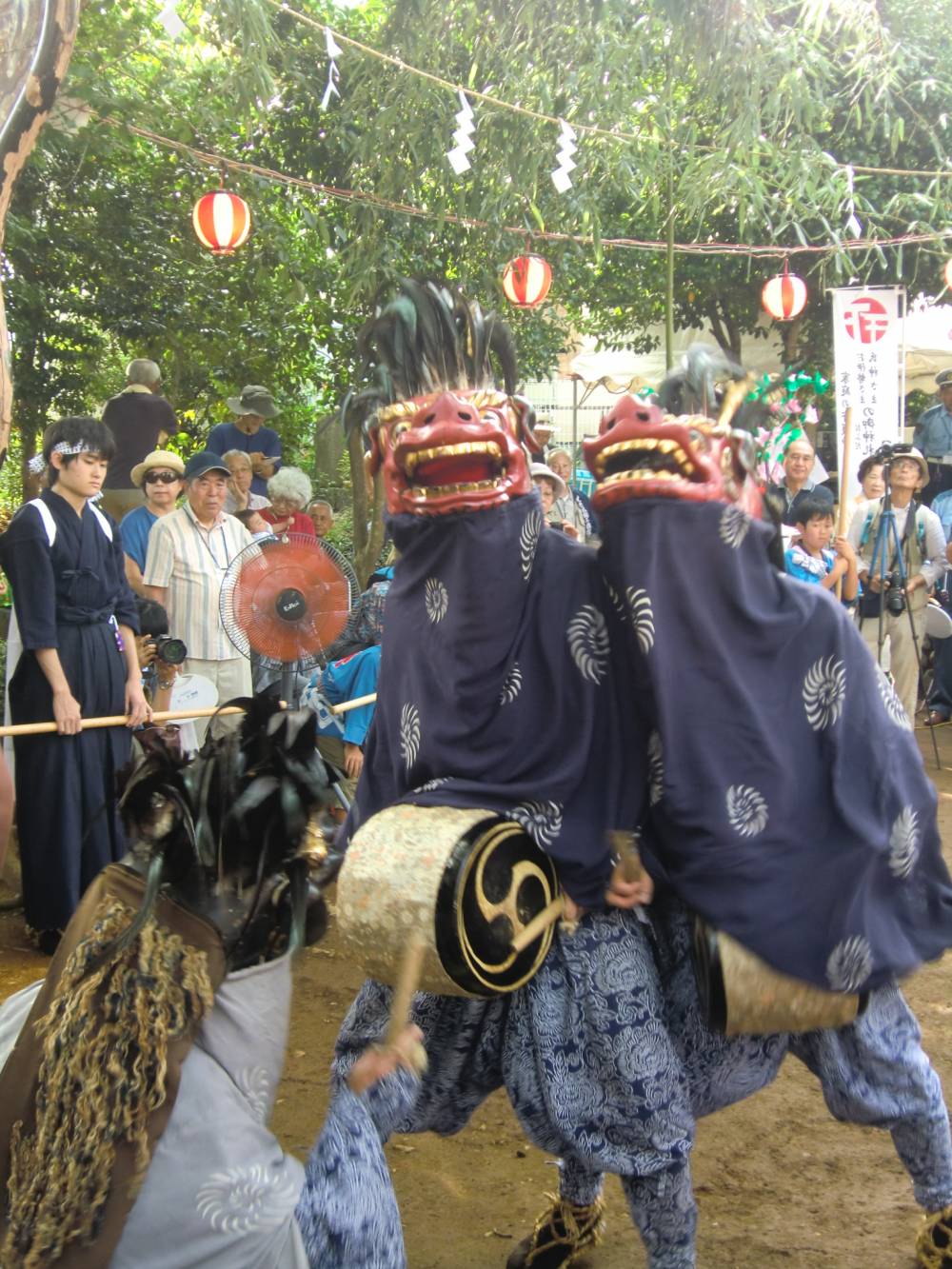 狭間の獅子舞