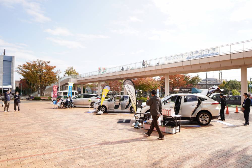 エコカー展示