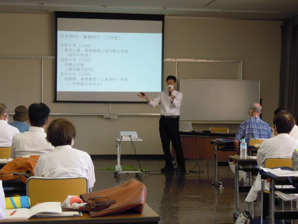 講師 学芸員 湯浅浩さん