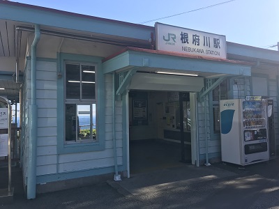 根府川駅外観