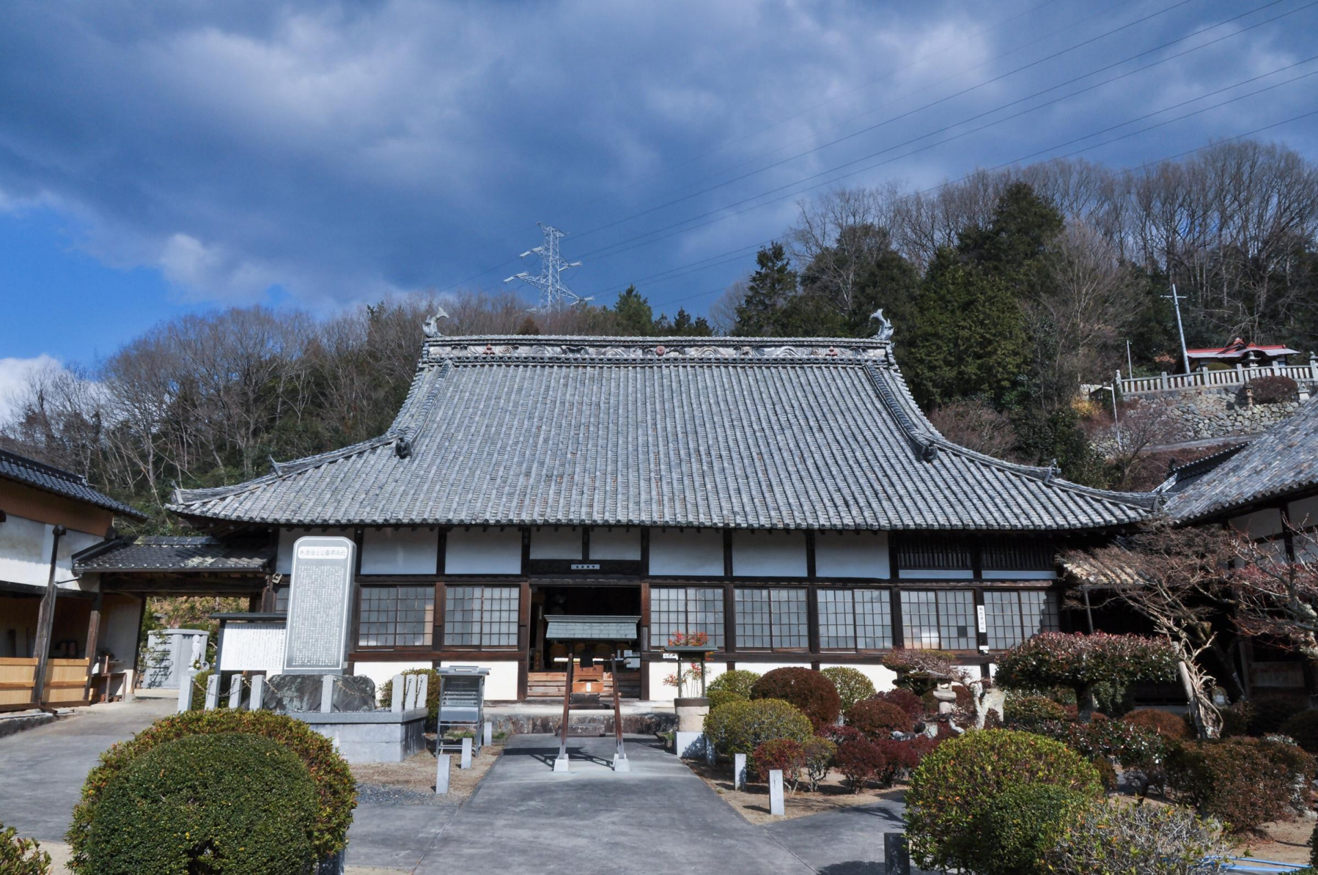 曹洞宗長谷山法泉寺【西江原町4841】　の画像