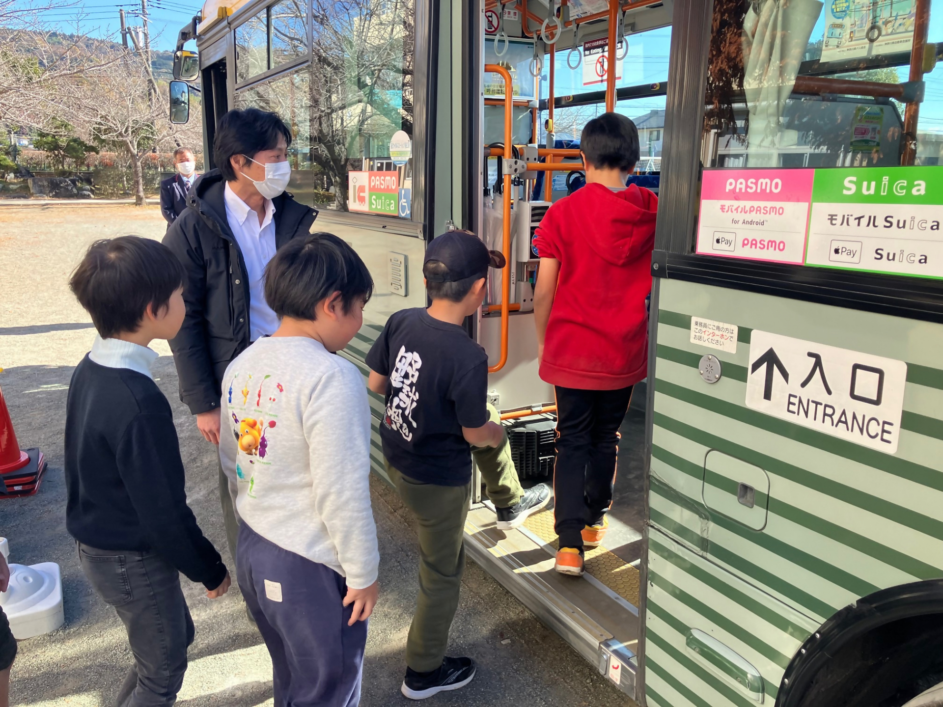 バスの乗り方教室(曽我小学校2)