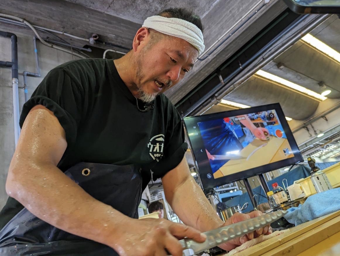 上田勝彦