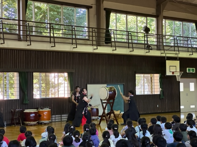 打楽　～DARAKU～　のアウトリーチ実施の様子