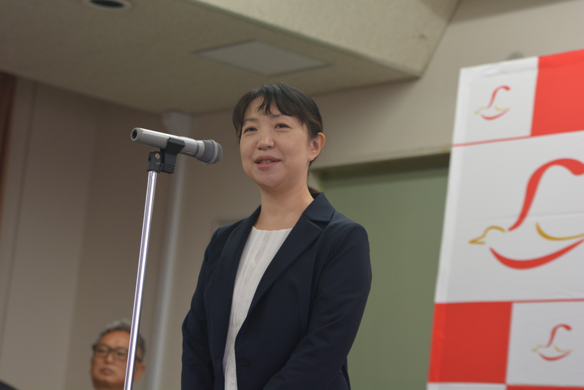 ブロンズ代表　　株式会社　柴橋商会　管理本部総務課　課長　いしわたまちこさん