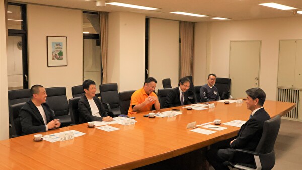 懇談会写真