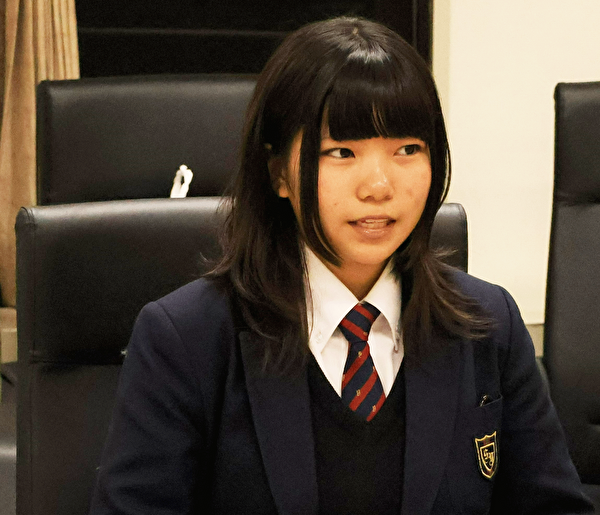 府川さん